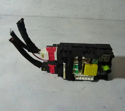 Peugeot 308 Fuse box set 9665492680