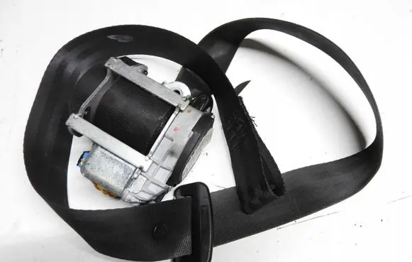 Peugeot 207 CC Seat belt trim 45tg3