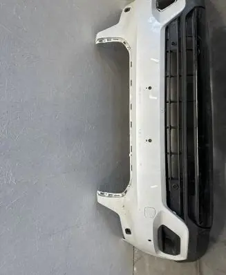 Volvo XC40 Front bumper