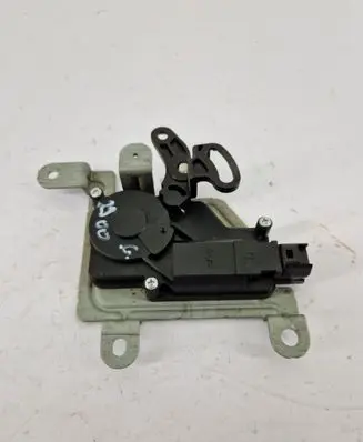 KIA Sorento Central locking motor 812403E000
