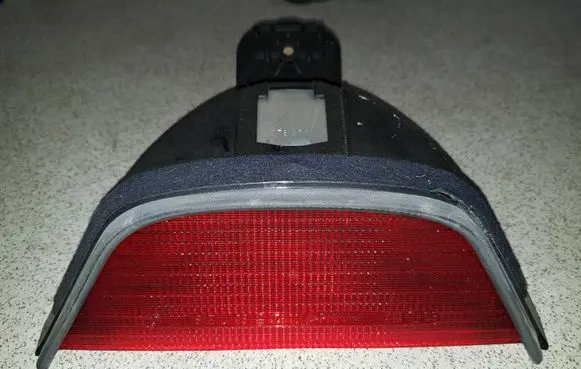 BMW 5 E39 Third/center stoplight 8360568