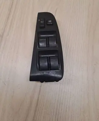 Toyota Avensis T250 Electric window control switch 8482005100 37168A46A05