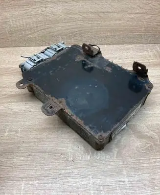 Chrysler Voyager Engine control unit/module ECU 04727402AJ 003940