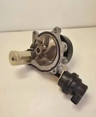 Mini Clubman F54 Water pump 4127390