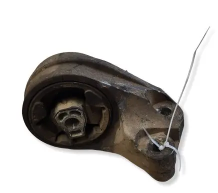 Opel Antara Engine mount bracket X01187