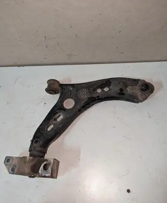 Volkswagen PASSAT CC Front lower control arm/wishbone
