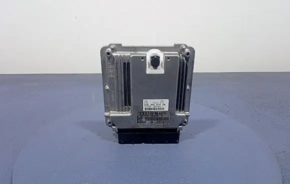 Audi A4 S4 B7 8E 8H Engine control unit/module ECU 03G906016GN