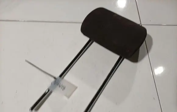 Ford Galaxy Front seat headrest 