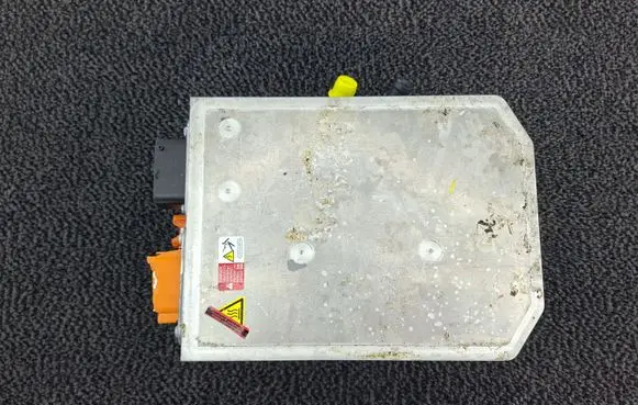 Porsche Cayenne (9Y0 9Y3) Voltage converter inverter 5QE915681CN 5QE915681CH