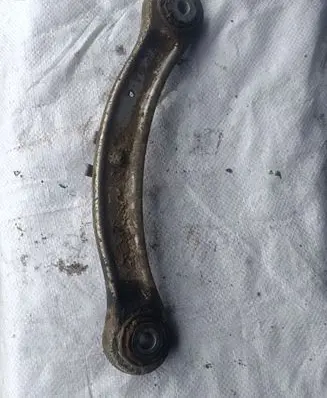 Volkswagen Touareg I Front control arm 7L0505375A