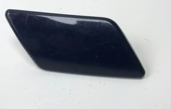 Volkswagen PASSAT B5 Headlight washer spray nozzle cap/cover 3B0955110