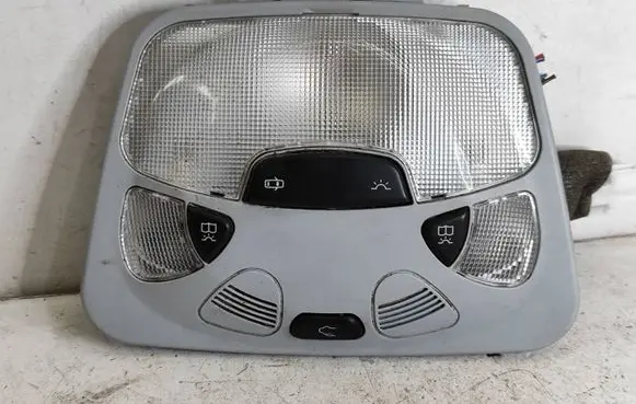 Mercedes-Benz C W203 Front seat light A2038202301 2JM00879300 0001093926