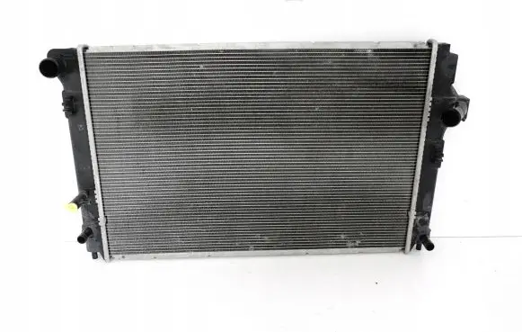 Toyota Yaris Coolant radiator 1640021331