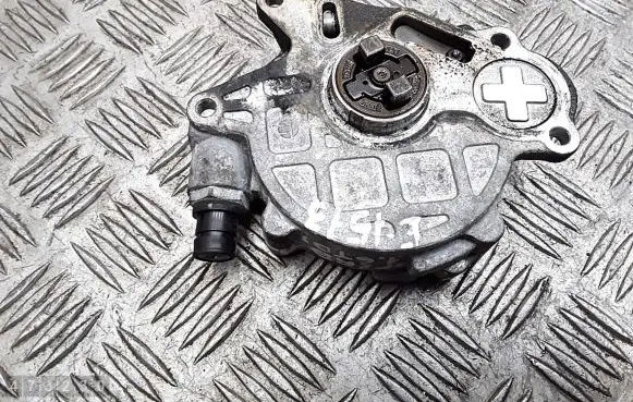 Skoda Superb B6 (3T) Vacuum pump 03l145100