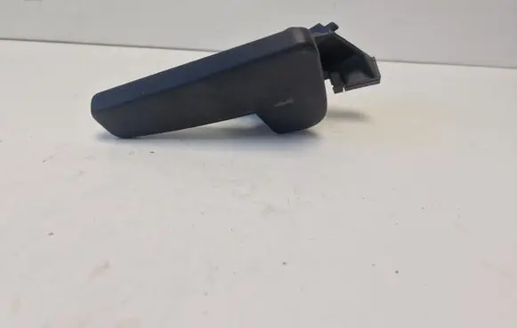 Volkswagen Polo V 6R Engine bonnet (hood) release handle 6R1823533