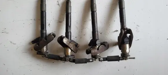 Mitsubishi Outlander Fuel injectors set