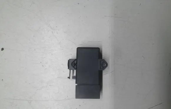 Skoda Rapid (NH) Seat heating relay 6R0959772E WH01SW000