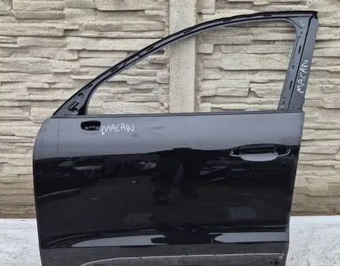 Porsche Macan (95B) Front door 95B831311