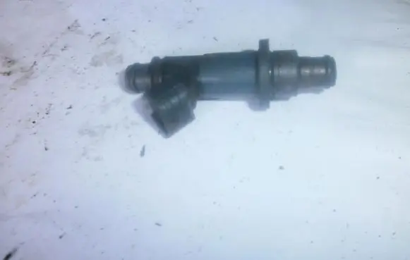 Lexus RX 300 Fuel injector 2325020020
