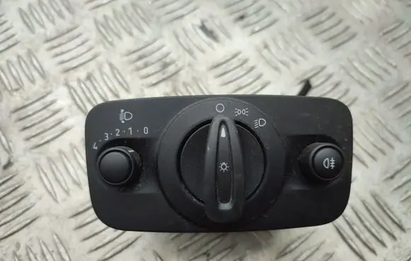 Ford C-MAX II Light switch AV6T13A024GC