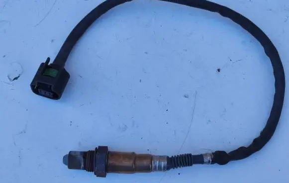 BMW 7 F01 F02 F03 F04 Lambda probe sensor 7576973 0258017087