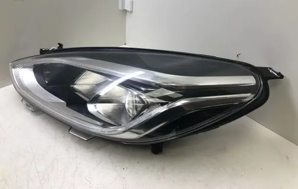 Ford Fiesta Headlight/headlamp L1BB13E015DC