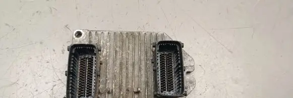 Opel Zafira A Engine control unit/module 5WK9154 1031309282