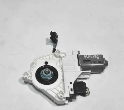 Audi RS6 C6 Front door window regulator motor