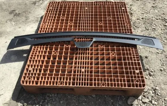Chrysler Pacifica Dashboard air vent grill cover trim 8109200 5RL45DX9AC