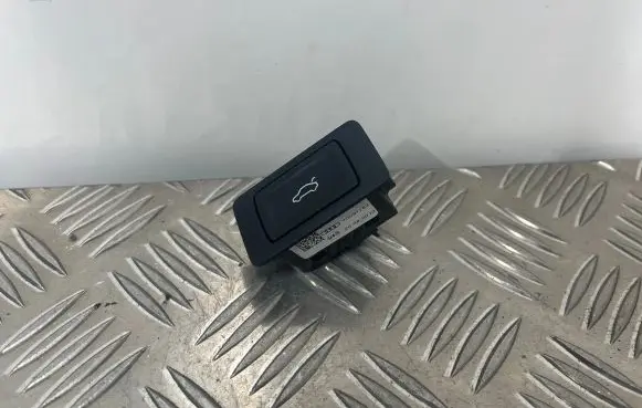 Audi Q5 SQ5 Tailgate/boot open switch button 4G0959831A