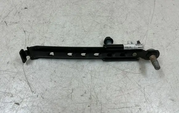 Jeep Grand Cherokee Seat belt height adjuster 04610241AD V00919