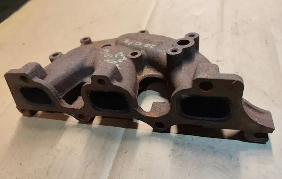 Chrysler Sebring (ST-22 - JR) Exhaust manifold 04792387AA