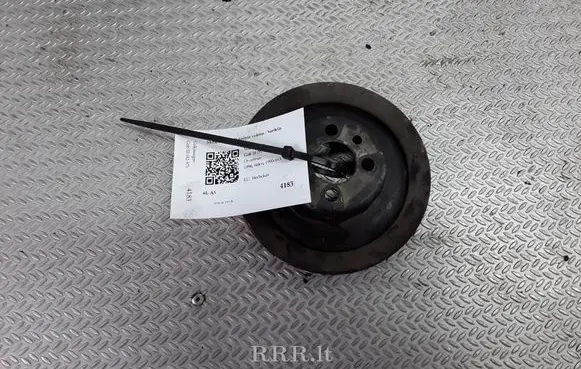 Volkswagen Golf III Crankshaft pulley 028105253A