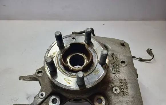 Jaguar F-Pace Rear wheel hub HK831109AA