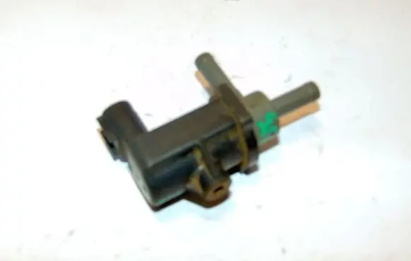 Toyota Corolla E120 E130 Vacuum valve 9091012273