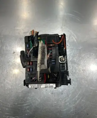 Citroen Berlingo Fuse module 9650618280