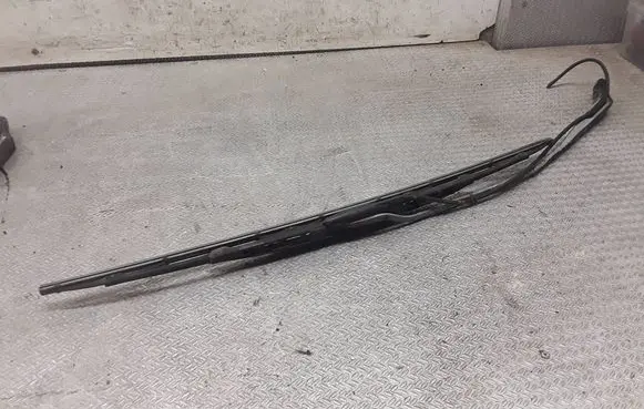 Mercedes-Benz Vito Viano W638 Windshield/front glass wiper blade 