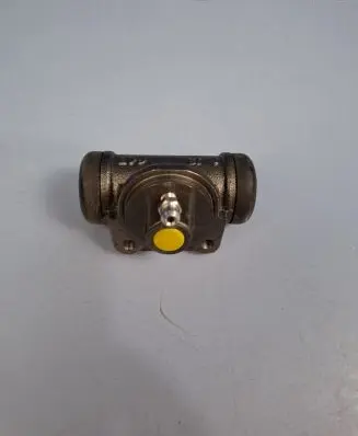 Peugeot 306 Rear brake cylinder 4402A2 0204116179
