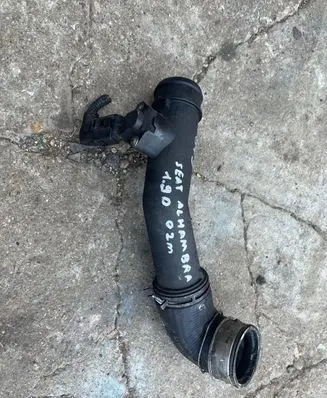Seat Alhambra (Mk1) Intercooler hose/pipe