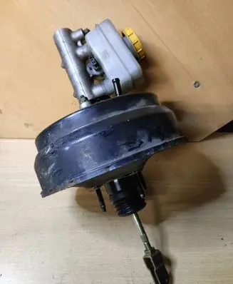 Subaru Forester SF Brake booster 86406026 1316