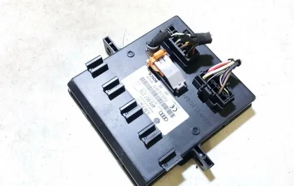 Audi A6 S6 C6 4F Comfort/convenience module 4f0907279 4f0910279k