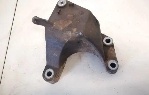 Opel Vectra C Engine mounting bracket 9191148