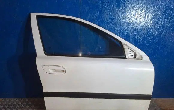 Volvo S60 Front door