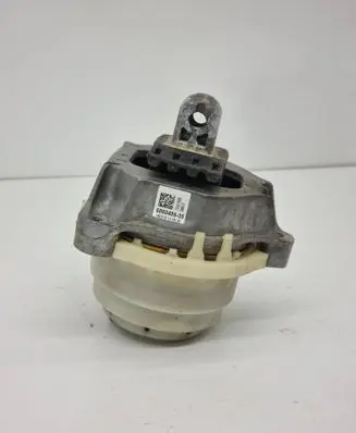 BMW X5 G05 Engine mount bracket 6860486