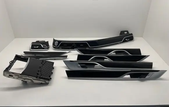 BMW 7 G11 G12 Radio/GPS head unit trim 6992255