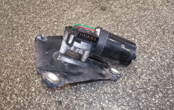 Volvo S40, V40 Wiper motor 0390241170