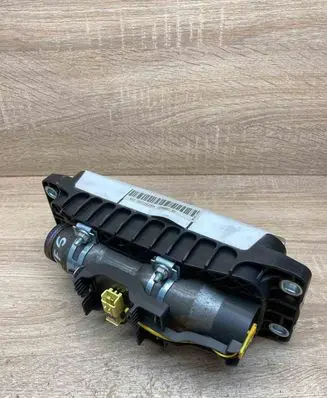 Volkswagen Golf V Passenger airbag 607530200 VWAG38436 BAMPT11601