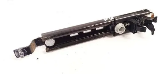 Opel Astra H Seat belt adjustment rail 13166032
