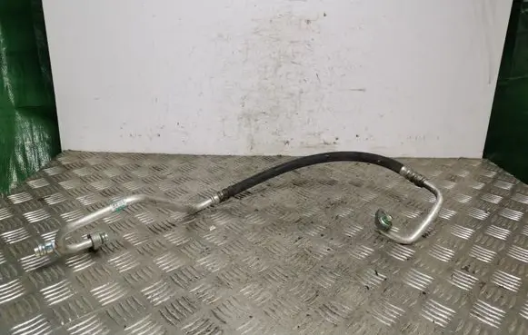 KIA Sorento Air conditioning (A/C) pipe/hose P8366500