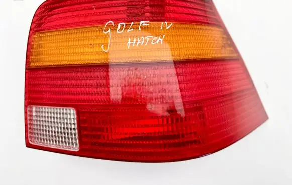 Volkswagen Golf IV Rear/tail lights 1J6945096R 67736981